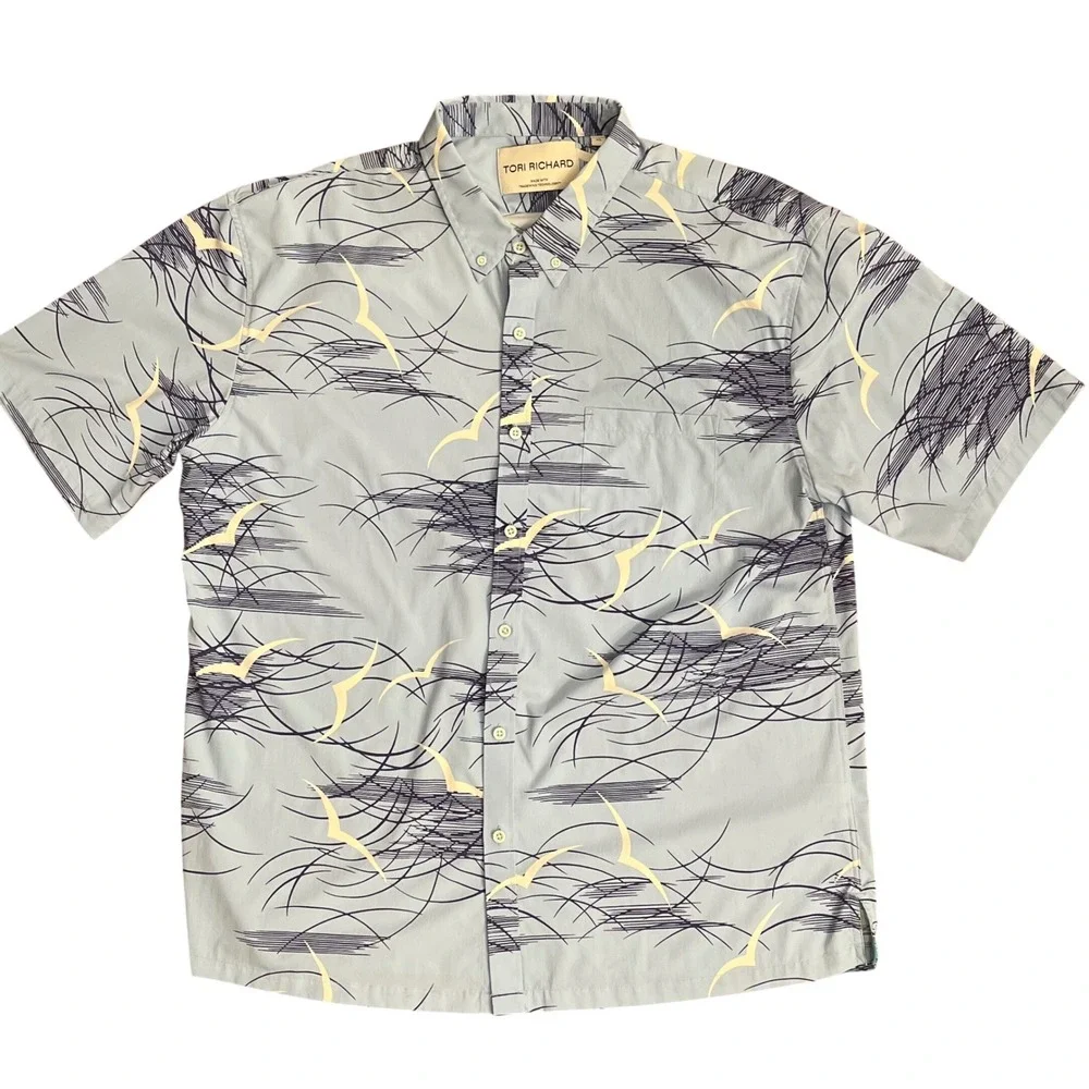 Tori Richard Button Down Shirt Mens XL Blue Abstract Seagull Tradewind Tech - Picture 2 of 9